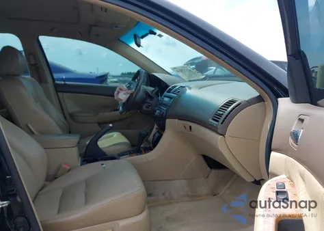 2004 Honda Accord 3.0 Ex z USA, uszkodzony, nr VIN 1HGCM66574A013286